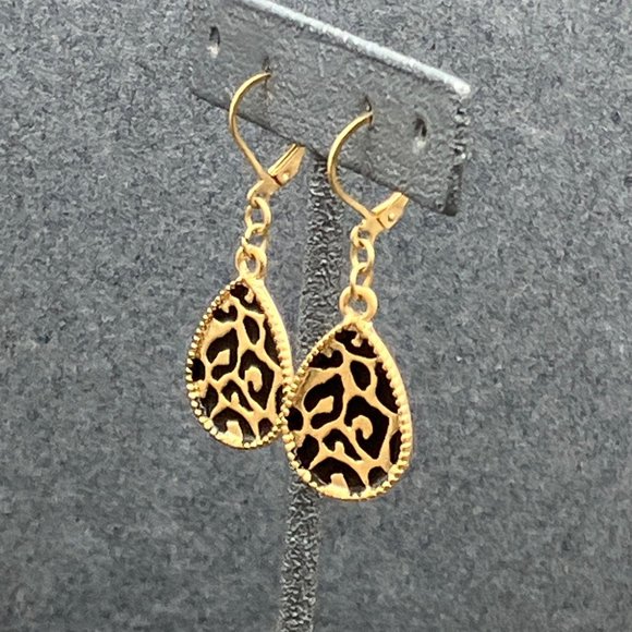Dangle Pierced Earrings Animal Leopard Print Gold Black Back Exotic Teardrop - Picture 2 of 5